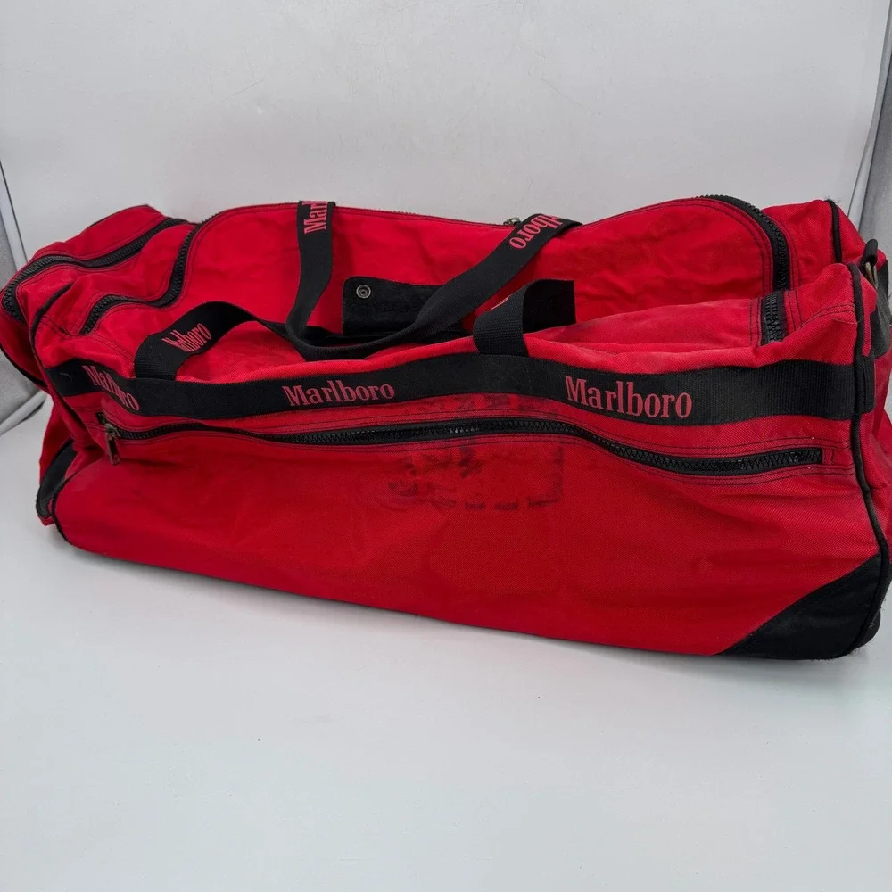 Vintage‎ Marlboro Adventure Team Red Rolling Duffel Bag Large Travel 30 Inch